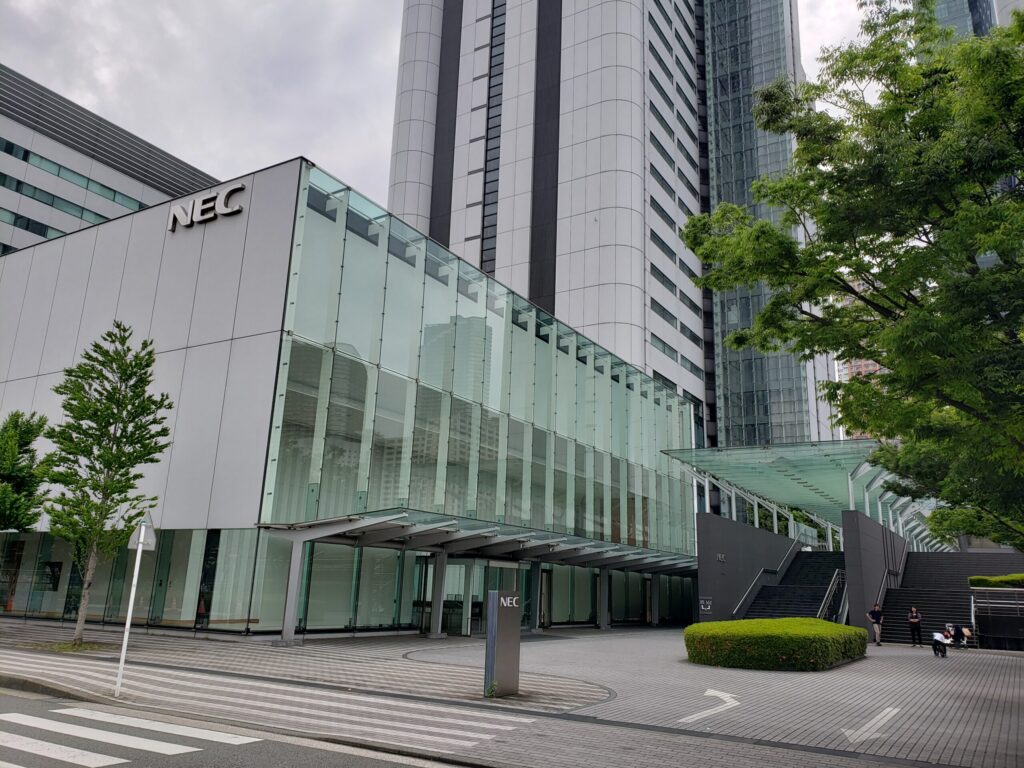 NECのビル