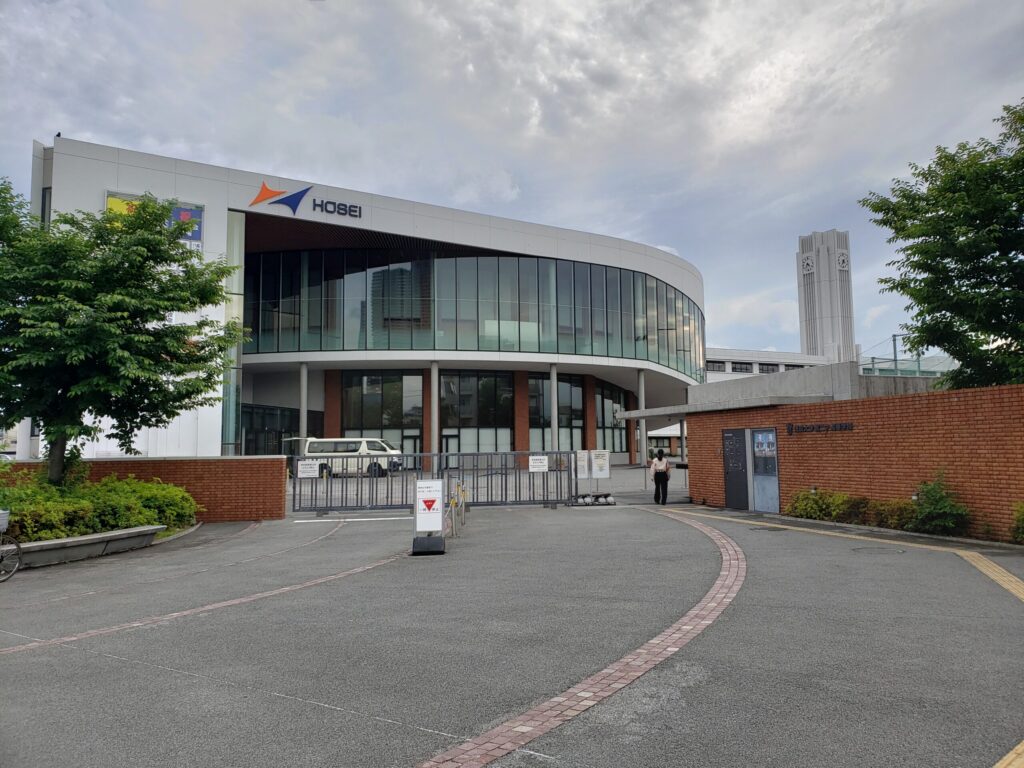 法政大学第二高校外観①