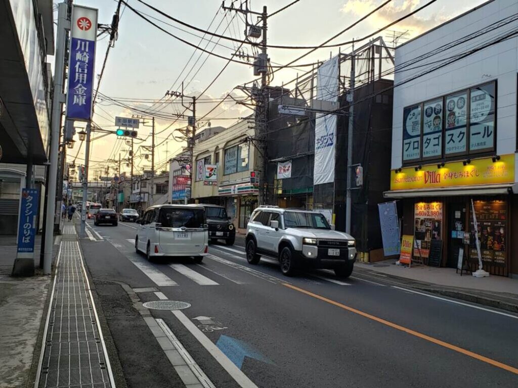 生田駅北口③