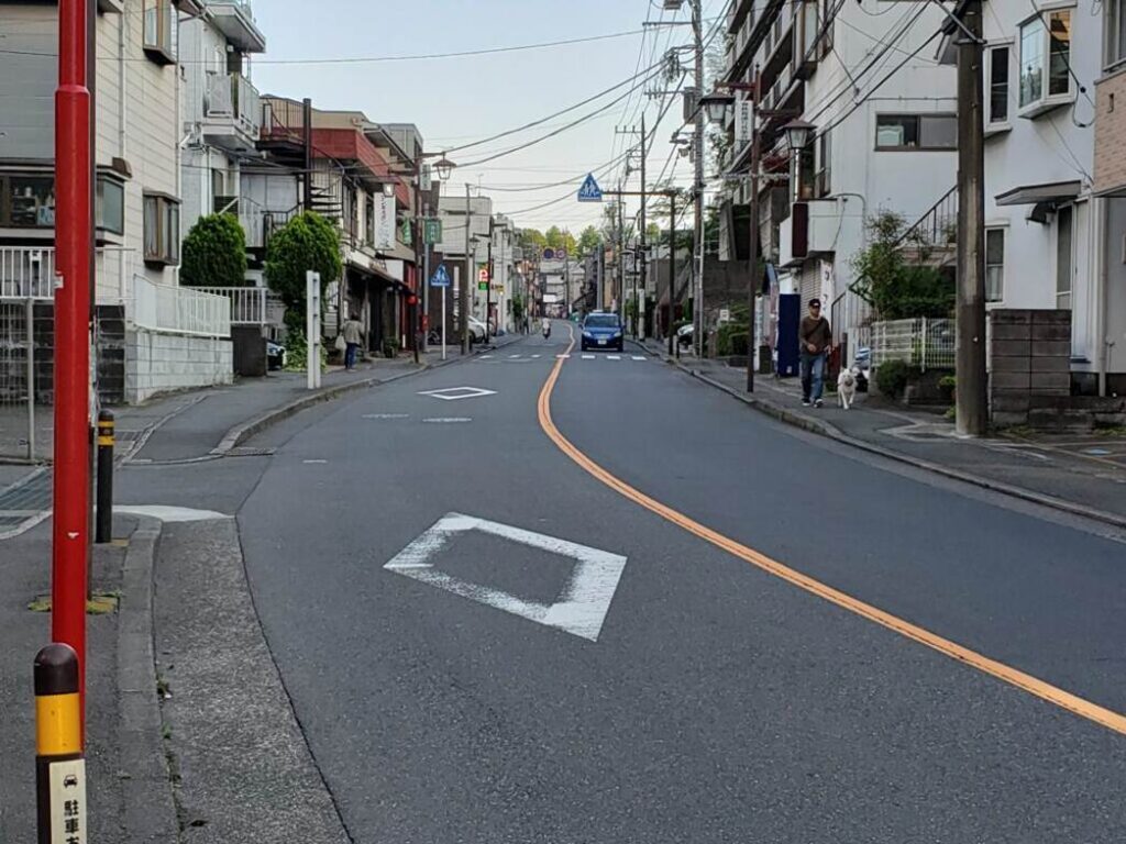 近くの上り坂②