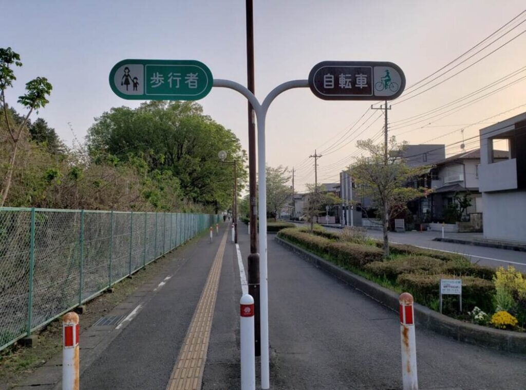 突き当りの歩道②