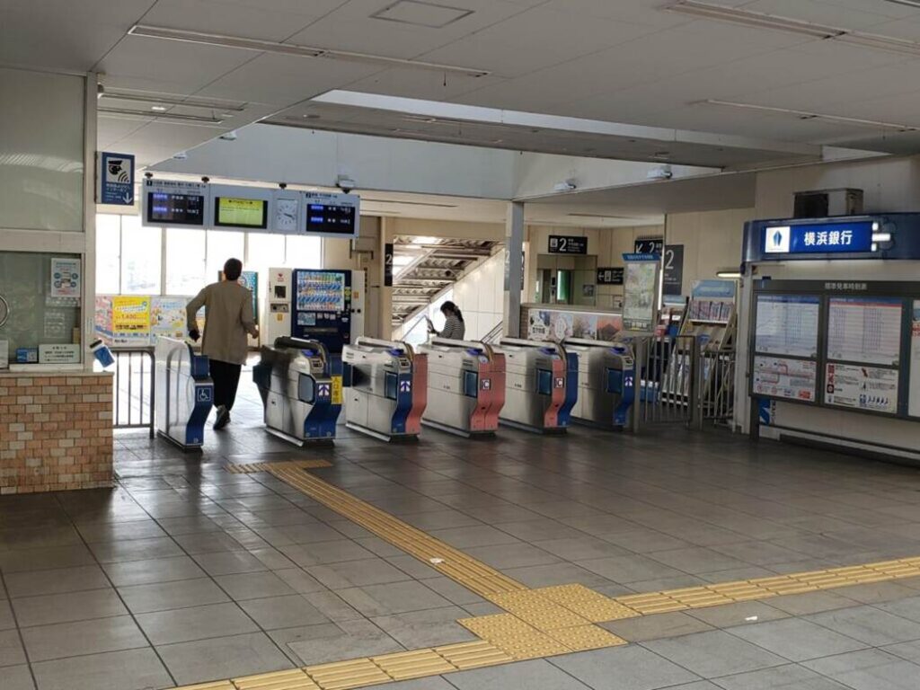 百合ケ丘駅①