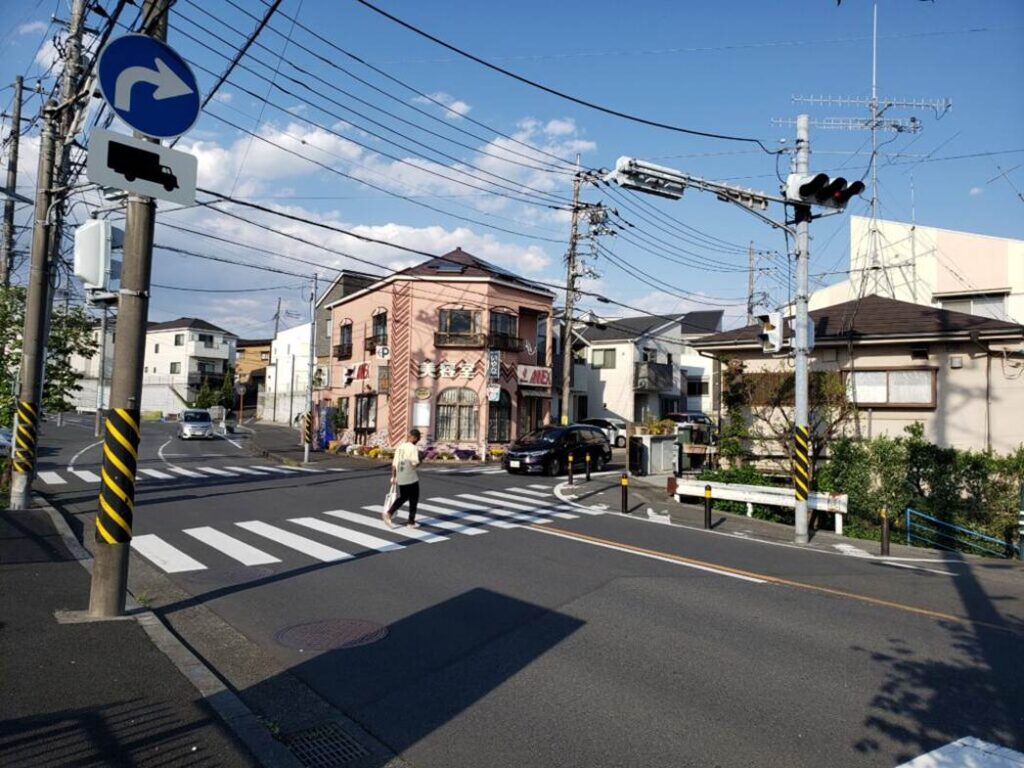 さくら幼稚園近くの交差点