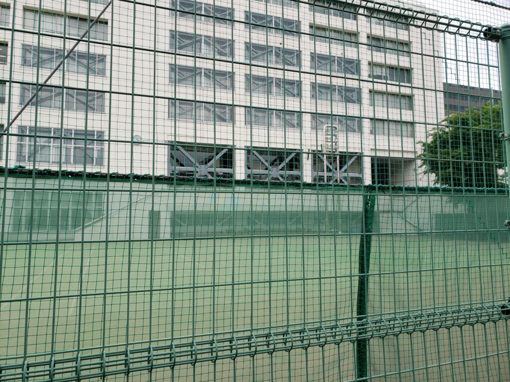 みなと総合高校グラウンド