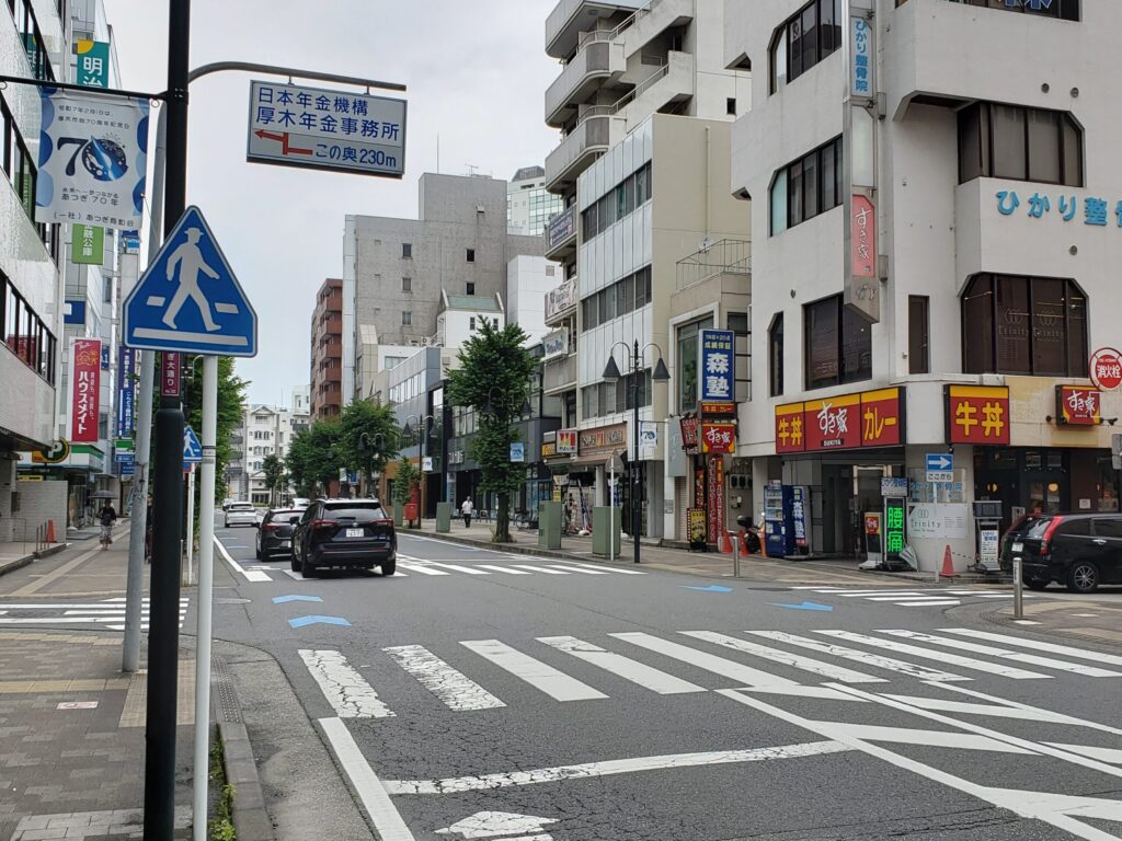あつぎ大通りの様子