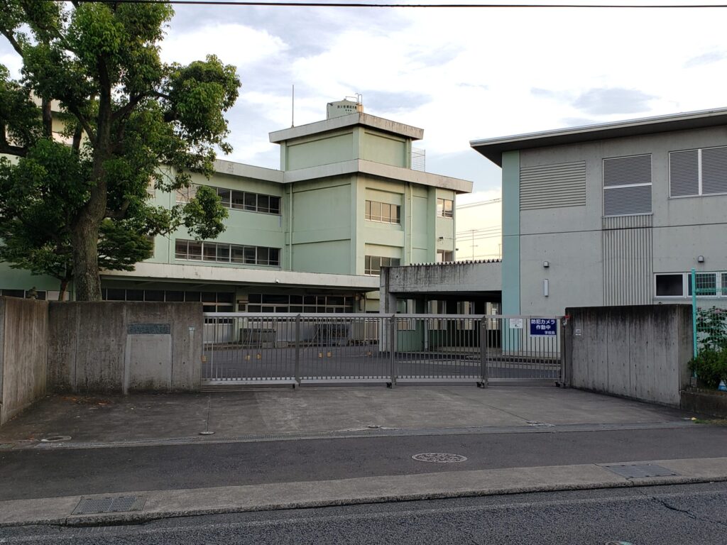 清水小学校