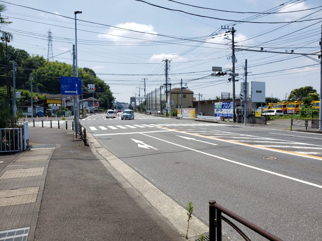 「早野」交差点