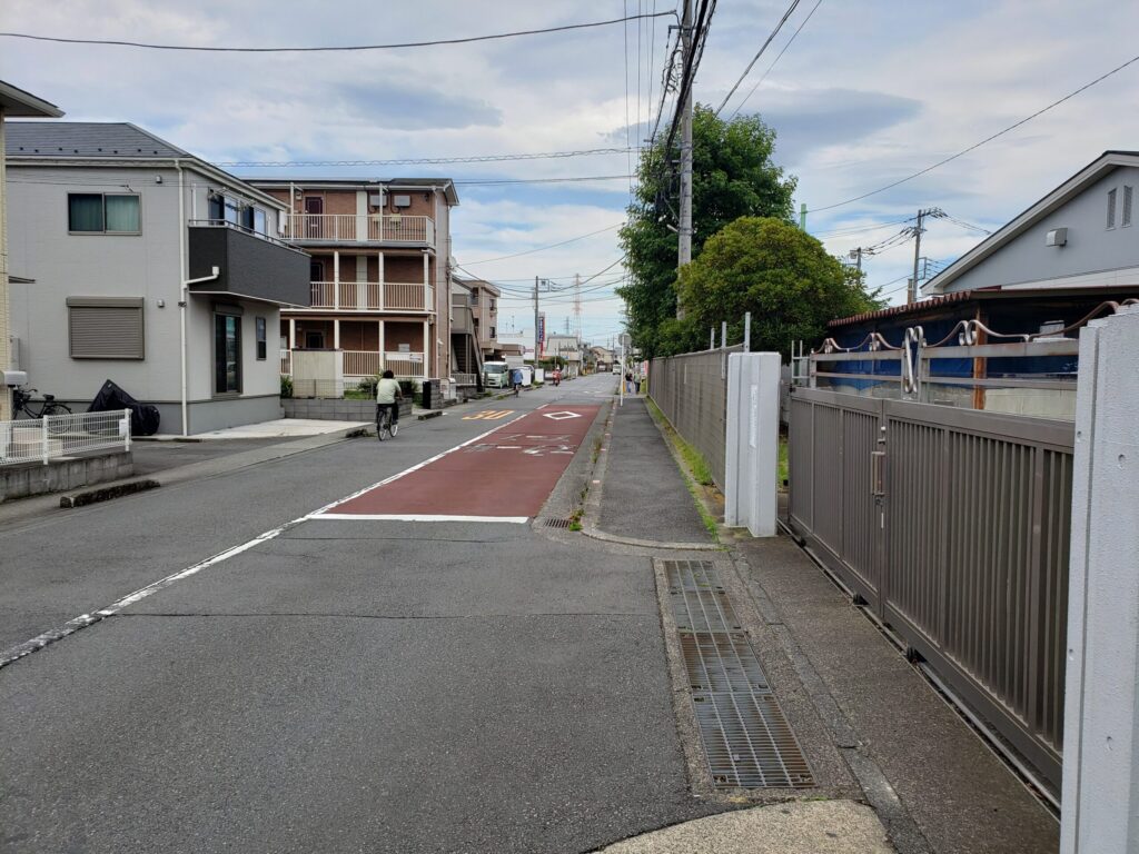 高校周辺の道②