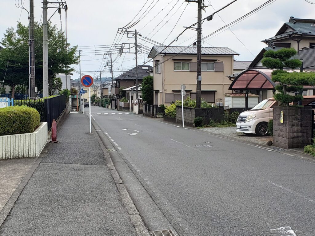 秦野曽屋高校周辺の住宅街