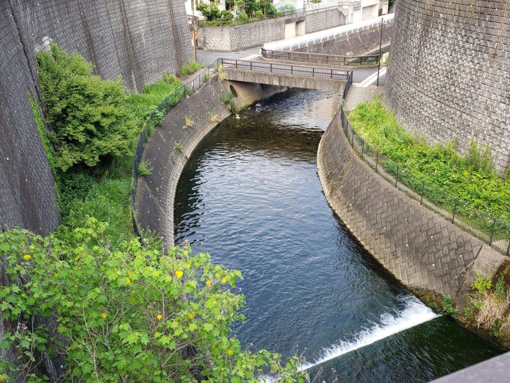 室川