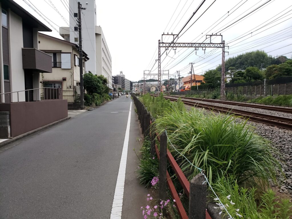 線路沿いの道④