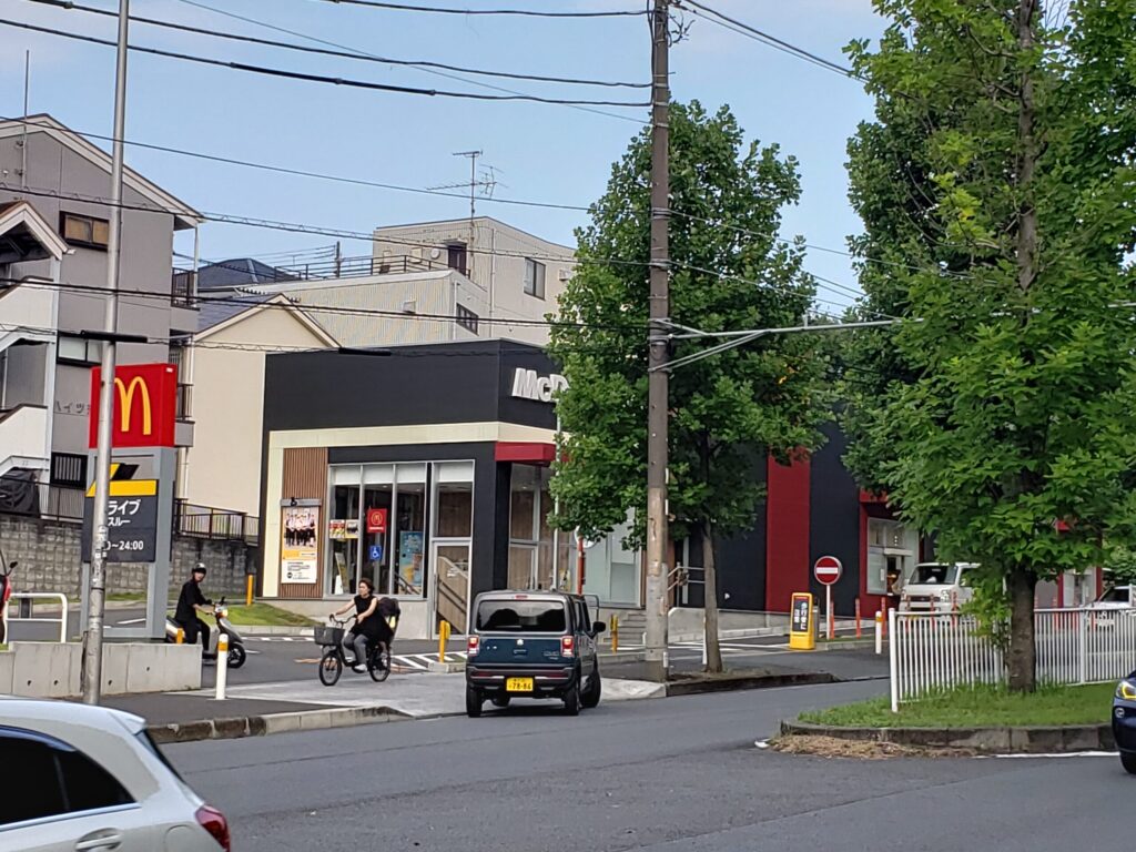 道中のお店①