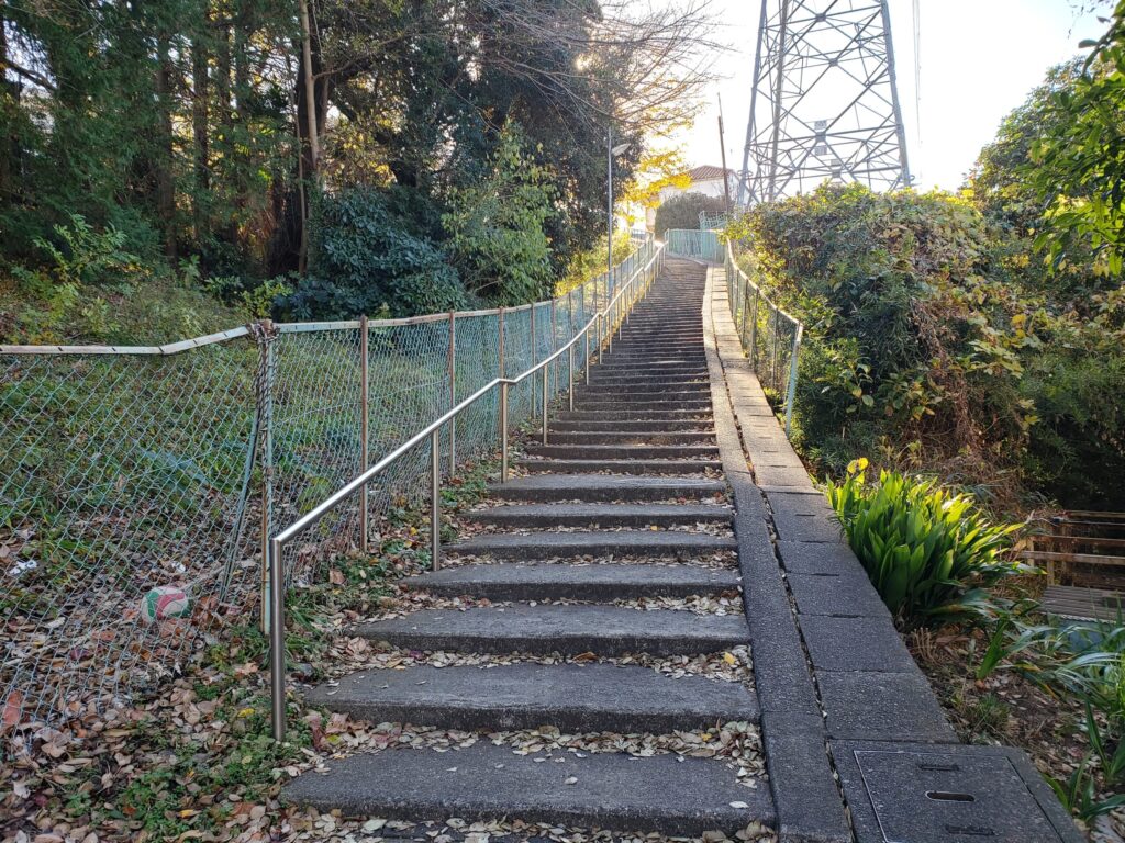 校舎外側の階段